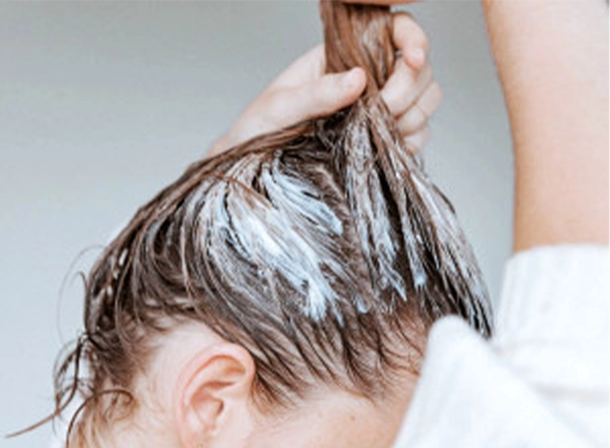 نحوه استفاده از ماسک مو برای درمان ریزش مو