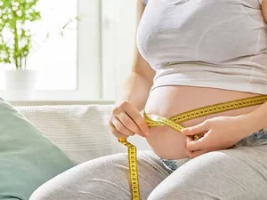 آیا قرص مولتی ویتامین در بارداری چاق کننده است