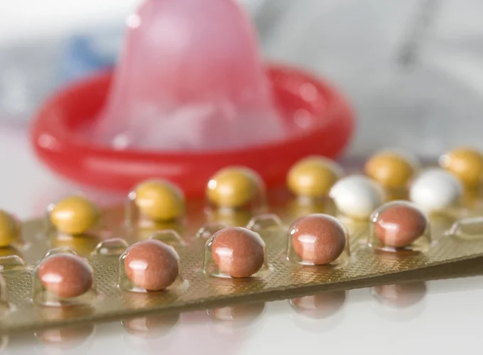 آیا احتمال بارداری با کاندوم صفر است؟