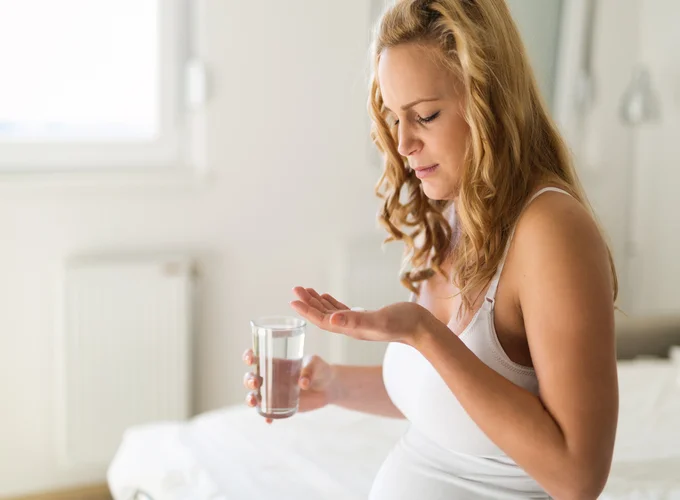 مصرف قرص آکسار (Axar) در دوران بارداری و شیردهی